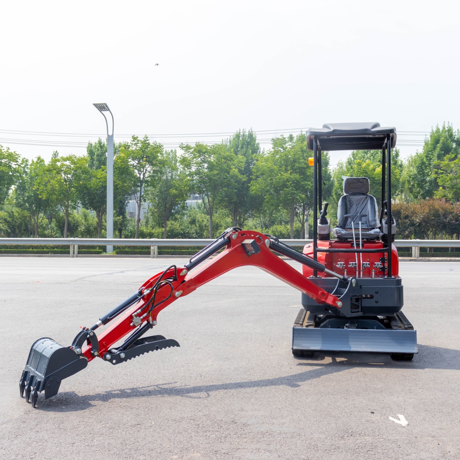  WI-18 Mini Excavator 3