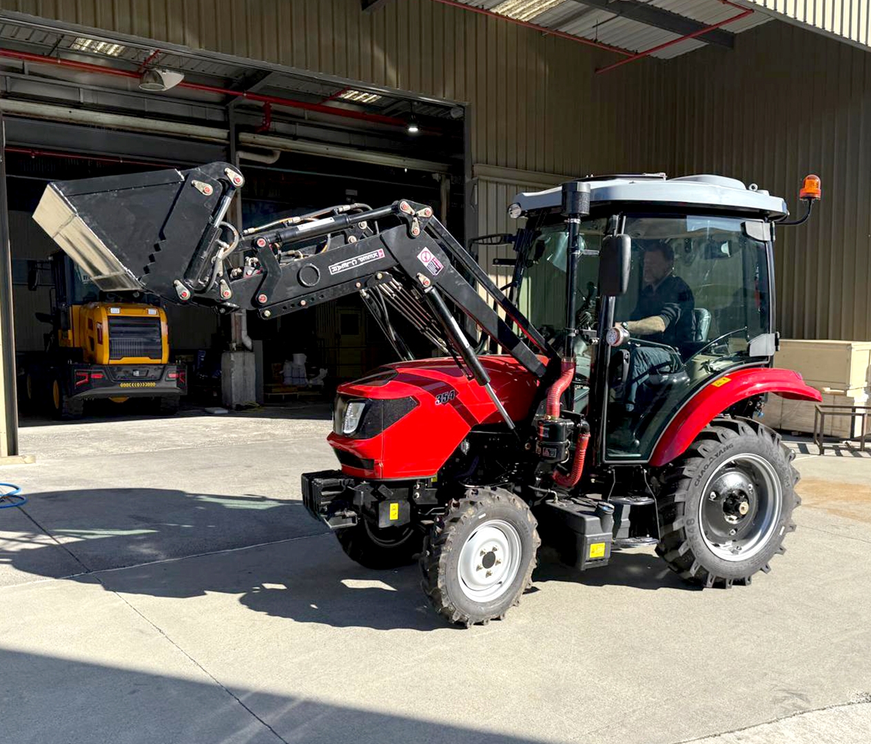 New WFH-DC3 35HP Tractor Order Picked Up