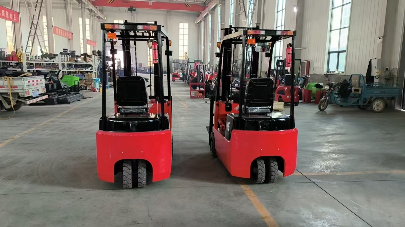 1.5 Ton Electric Picture 6