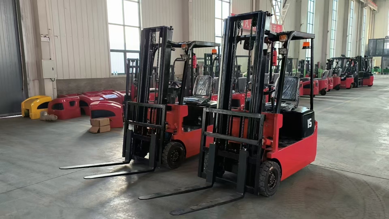 1.5 Ton Electric Picture 5