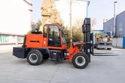 WP-35A All-Terrain Forklift 3