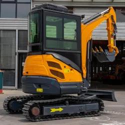 WP25 Excavator Image 3