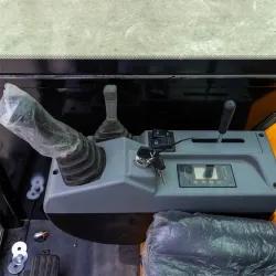 WP25 Excavator Image  19